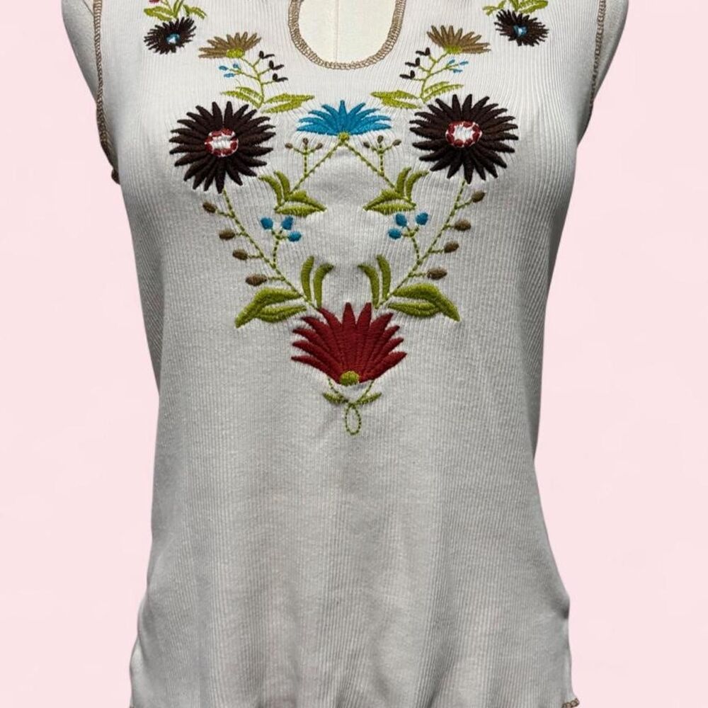 Roxie B Embroidered Floral Ribbed Tank
